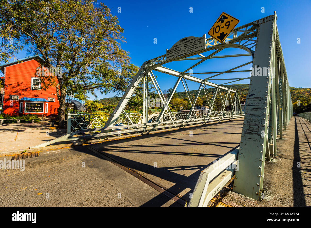 Bridge of Flowers Shelburne Falls, Massachusetts, USA Stock Photo Alamy