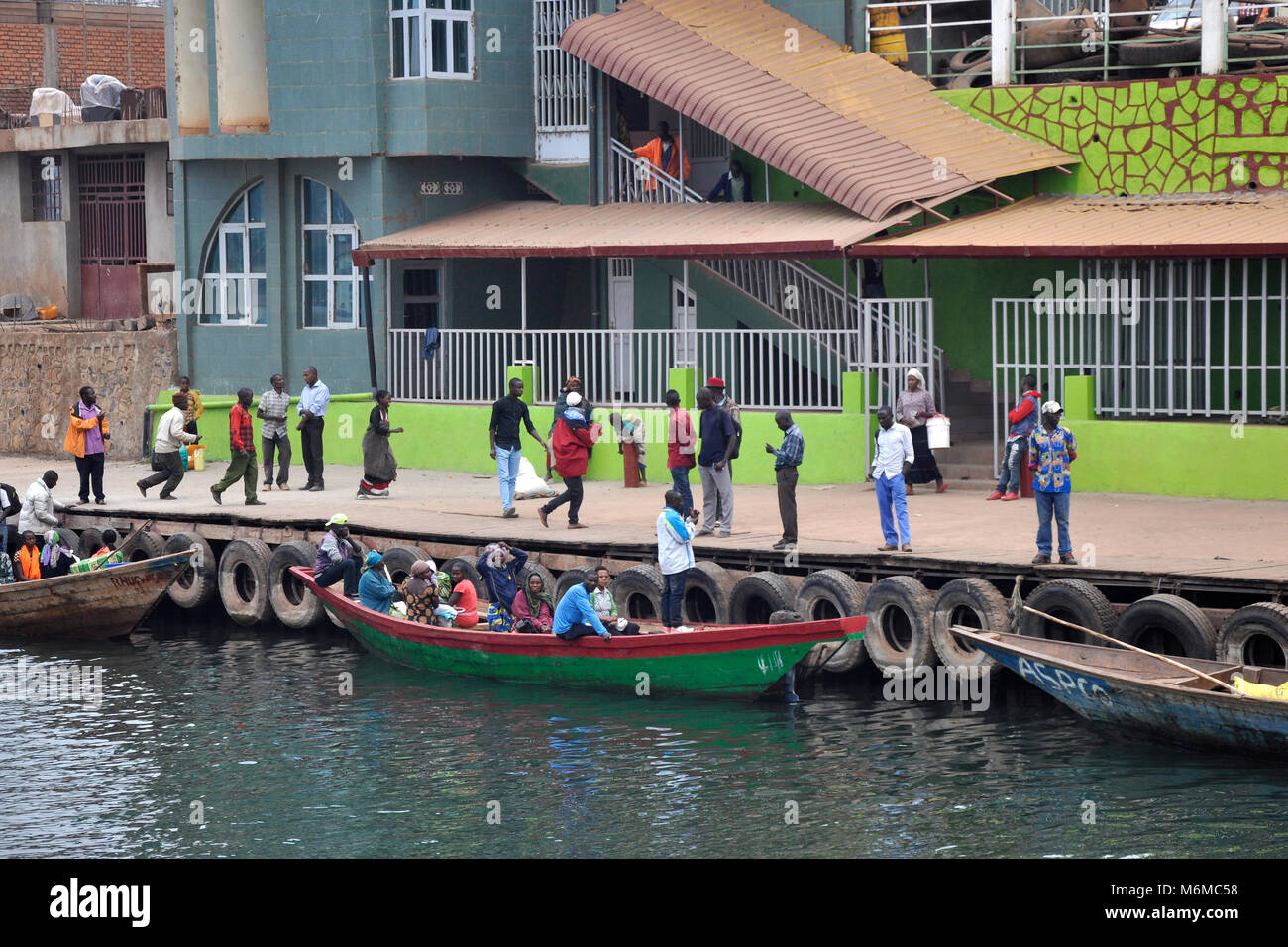 Democratic Republic of Congo, People boarding from Goma Stock Photo