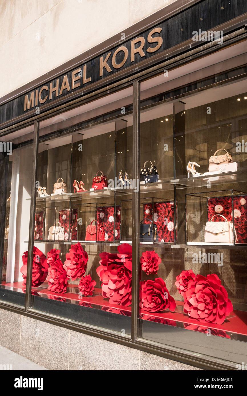 Michael Kors Storefront on Fifth Avenue, NYC, USA Stock Photo - Alamy