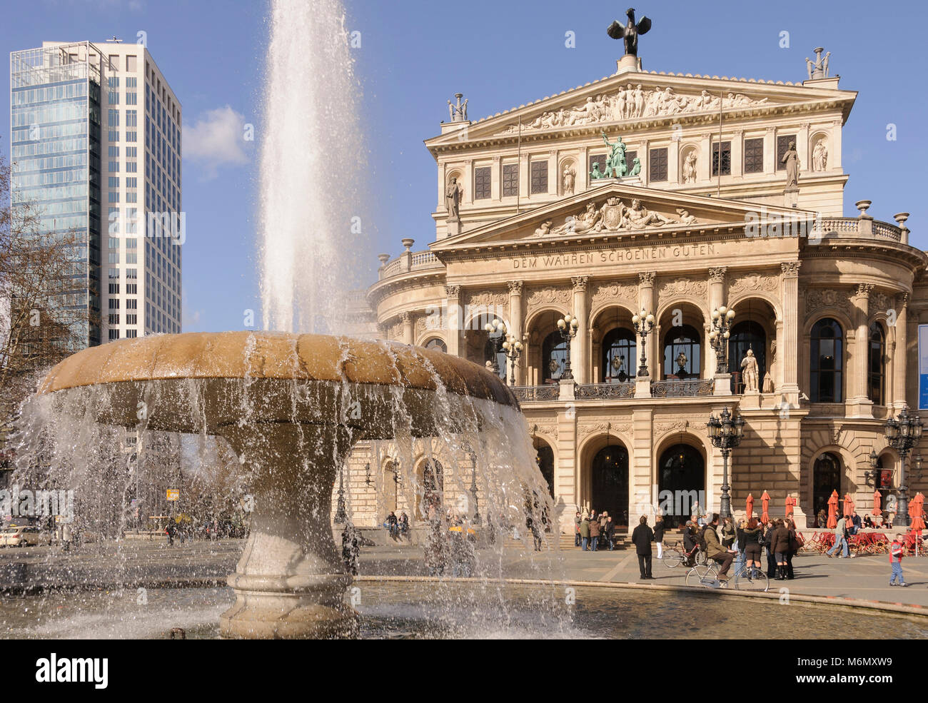 【2025秋冬新作】 photography stock hi-res main am Frankfurt and Alamy - images 絵画