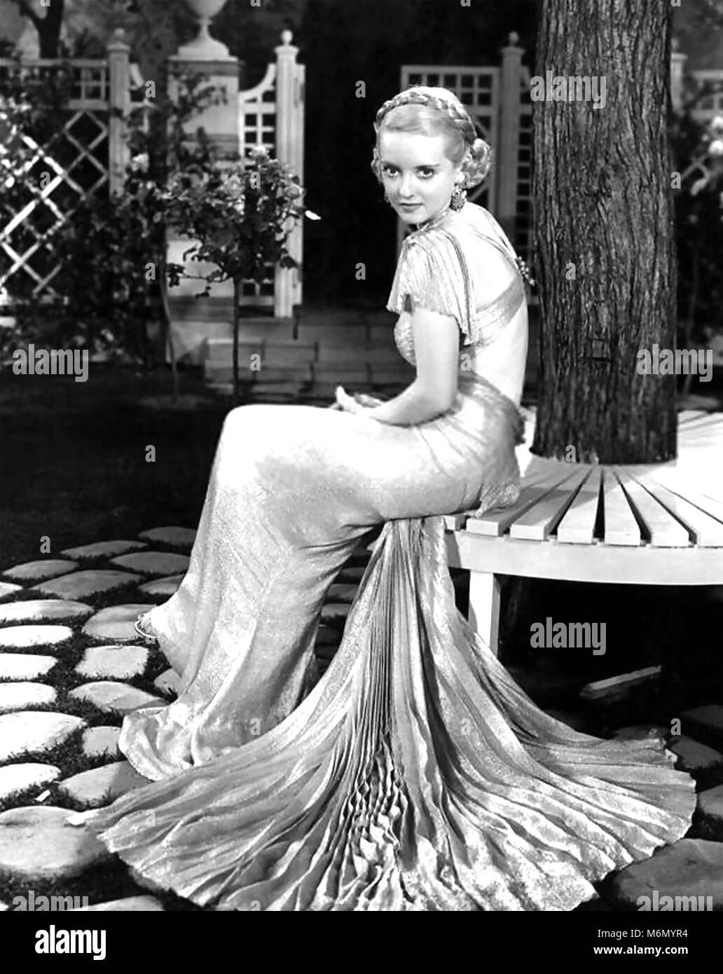 Pinup vintage hi-res stock photography and images - Alamy