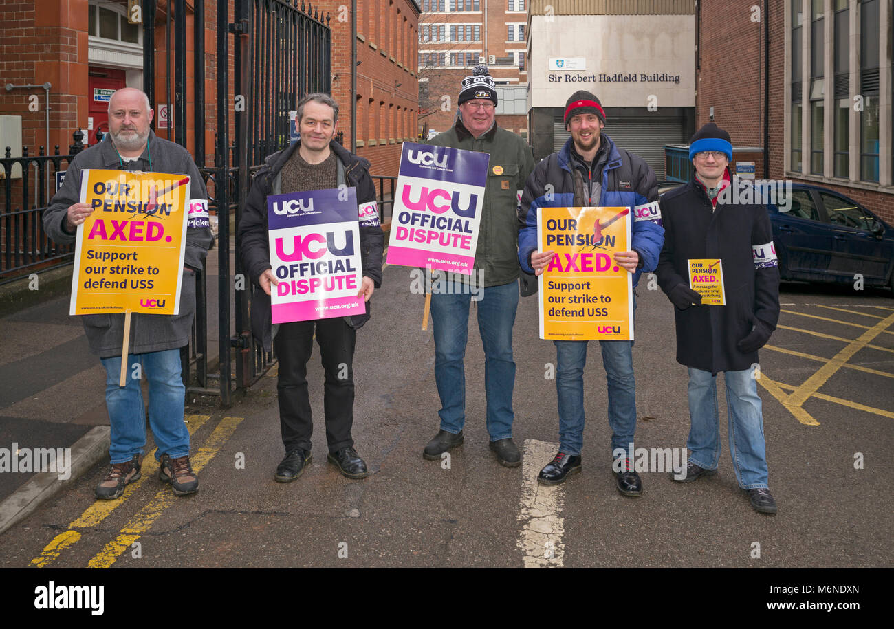 Sheffield, UK, 5th March 2018. University of Sheffield staff picketing
