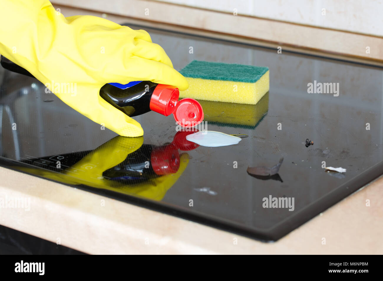 Tips for cleaning ceramic stovetop Stock Photo Alamy