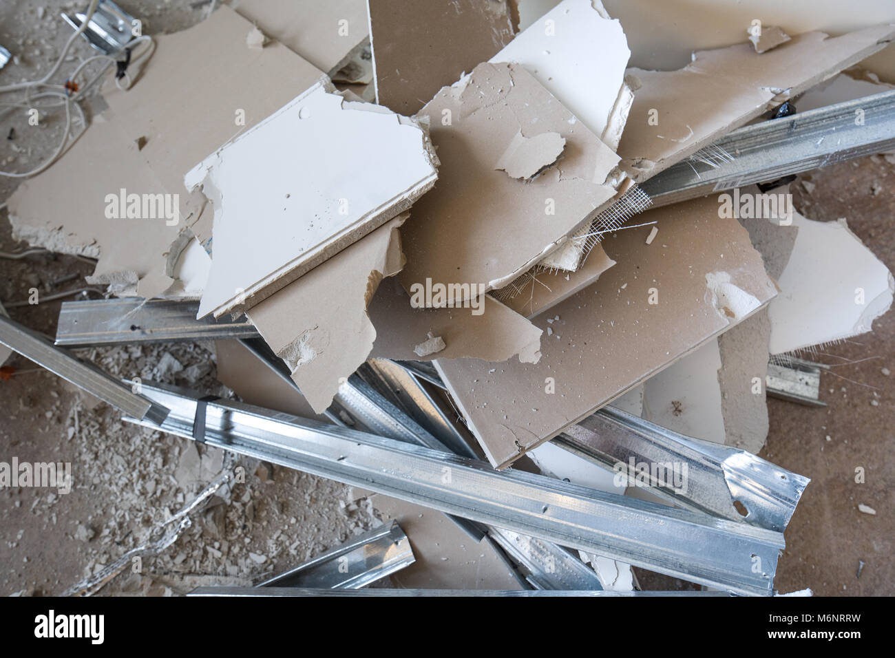 Gypsum board hi-res stock photography and images - Alamy