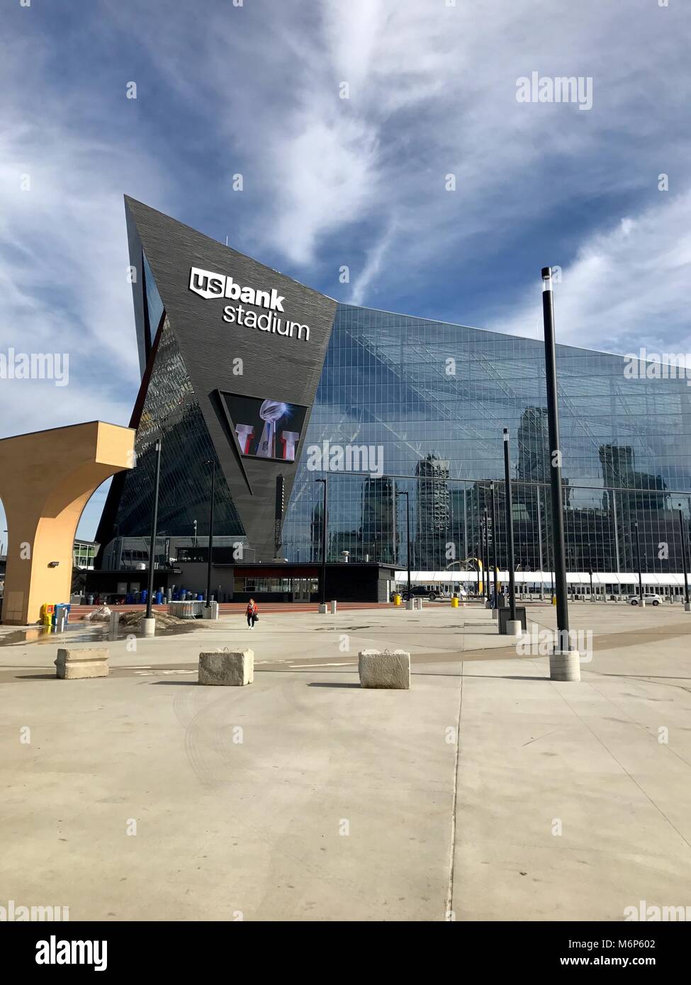 Minneapolis, Minnesota - Circa 2017: US Bank Stadium exterior photo on a sunny day. Minnesota Vikings football team compete in NFL games in new constr Stock Photo