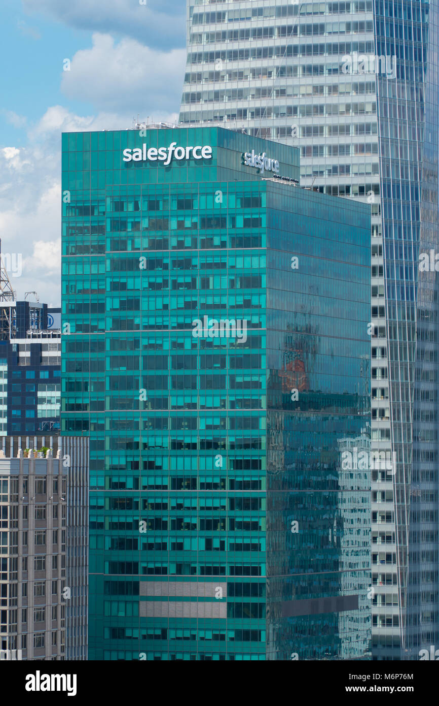 New York City, Circa 2017: Salesforce building green window facade in midtown Manhattan NYC. White sign replace Metlife Stock Photo