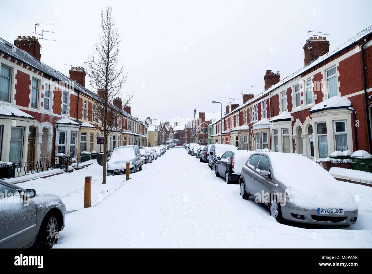 Grangetown Cardiff covered in Snow Stock Photo