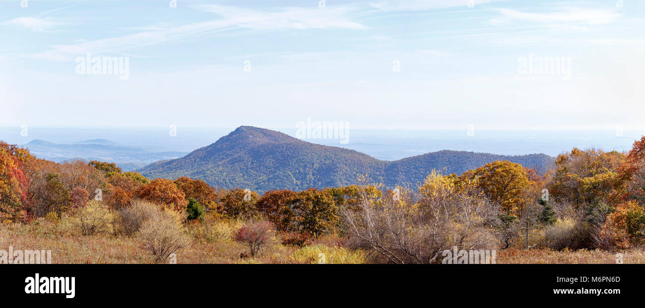 Old Rag Overlook from Skyline Drive Stock Photo - Alamy