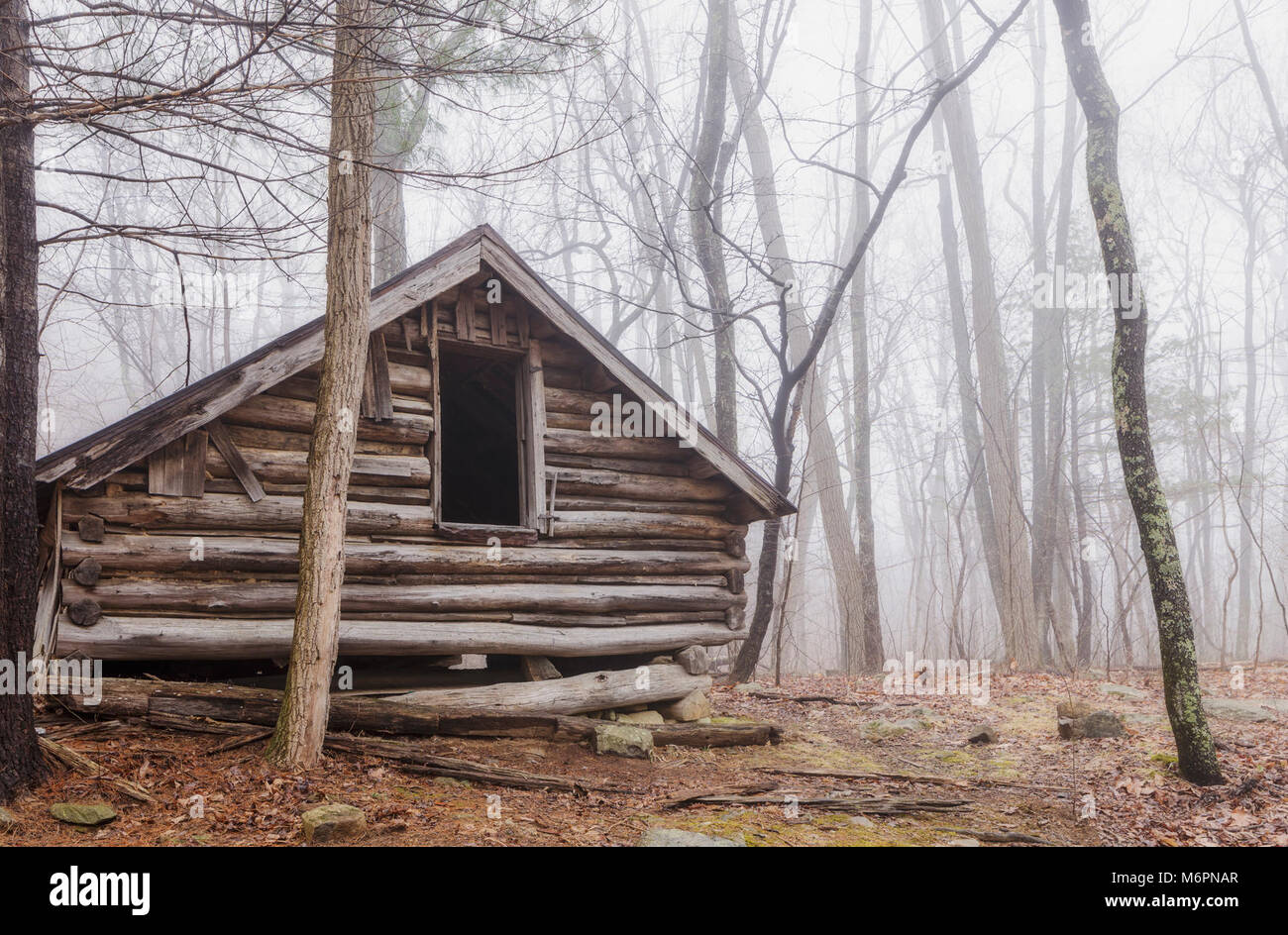 Shenandoah national park cabin hires stock photography and images Alamy