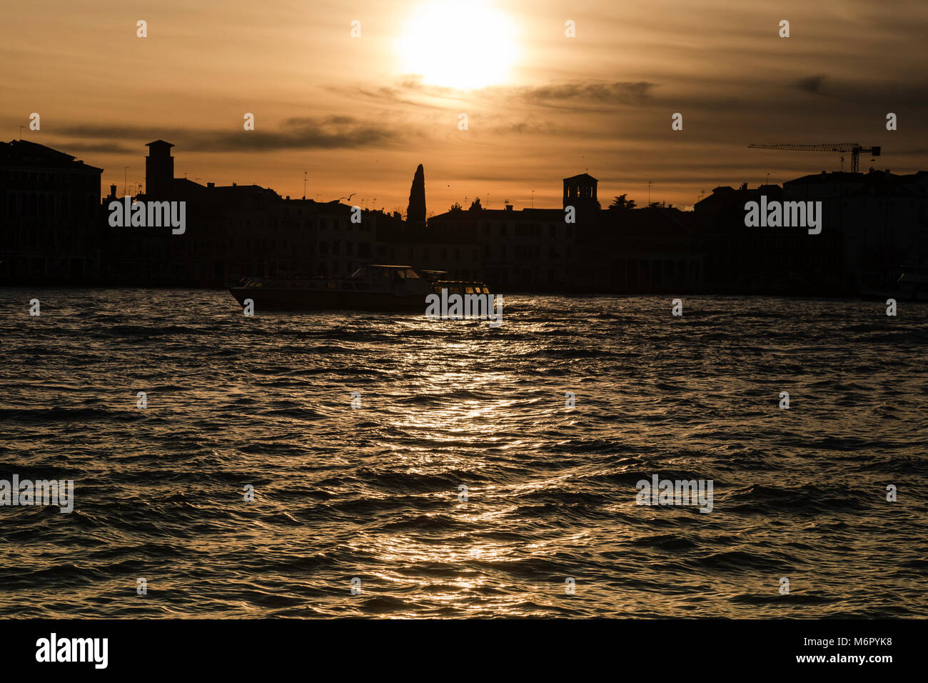 Churches in venice hi-res stock photography and images - Alamy
