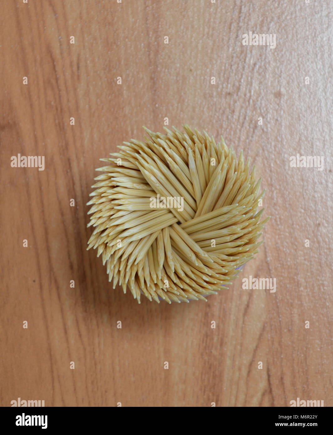 toothpick in box packaging Stock Photo - Alamy