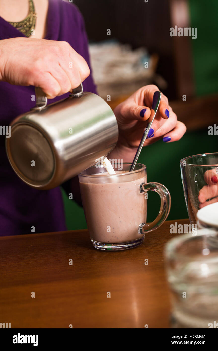 Cocoa drink cooking Stock Photo Alamy