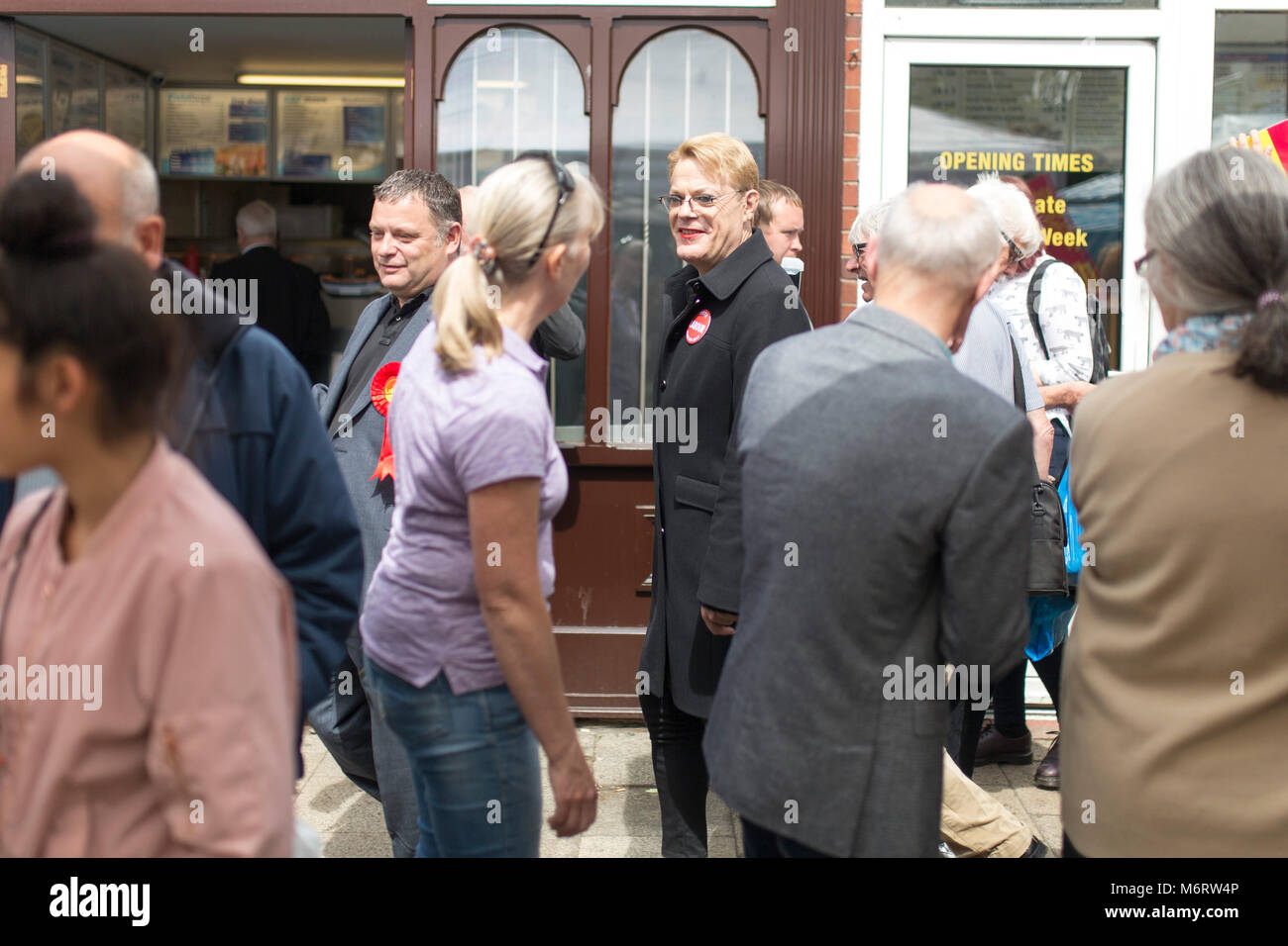 Stand-up comedian and actor Eddie Izzard joins Labour Party candidates on the campaign trail today (Thursday 1st June 2017) Pictured in Frodsham Stock Photo