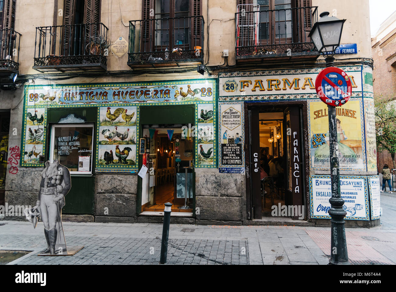 Madrid, Spain - November 3, 2017: Vintage storefront in Malasaña district  in Madrid. Malasaña is one of the trendiest neighborhoods in Madrid Stock  Photo - Alamy