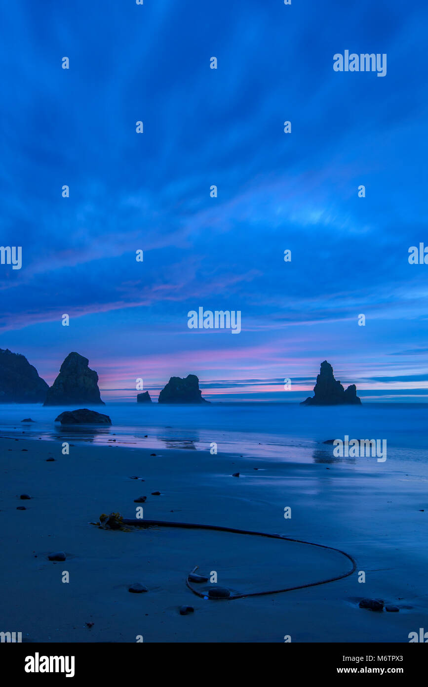 Dawn at China Beach, Samuel H. Boardman State Scenic Corridor, Southern Oregon Coast. Stock Photo