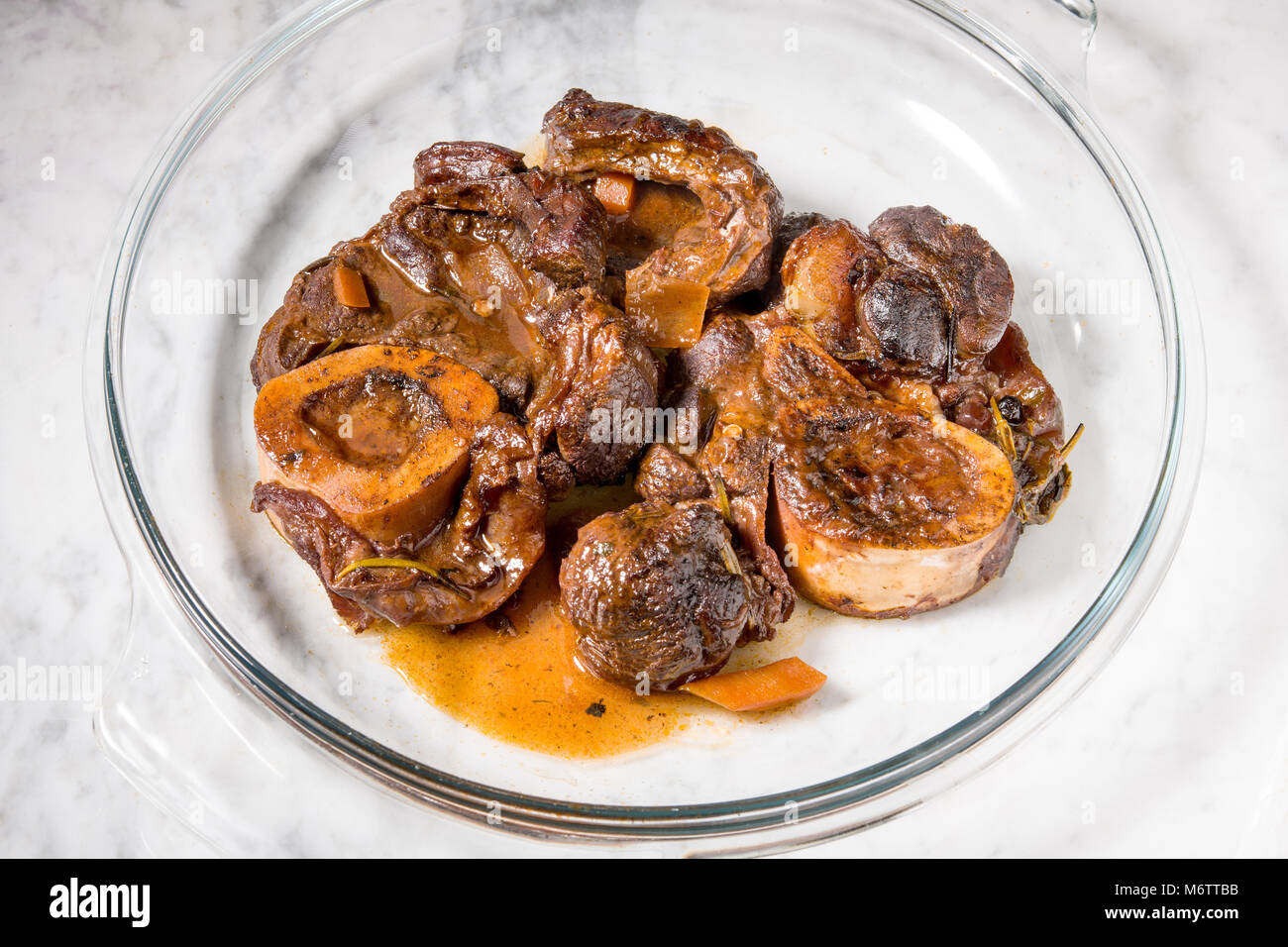 how to cook a slice of beef leg Stock Photo - Alamy