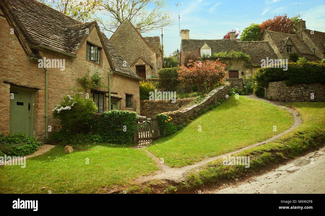Traditional Cotswold cottages in England, UK Stock Photo Alamy