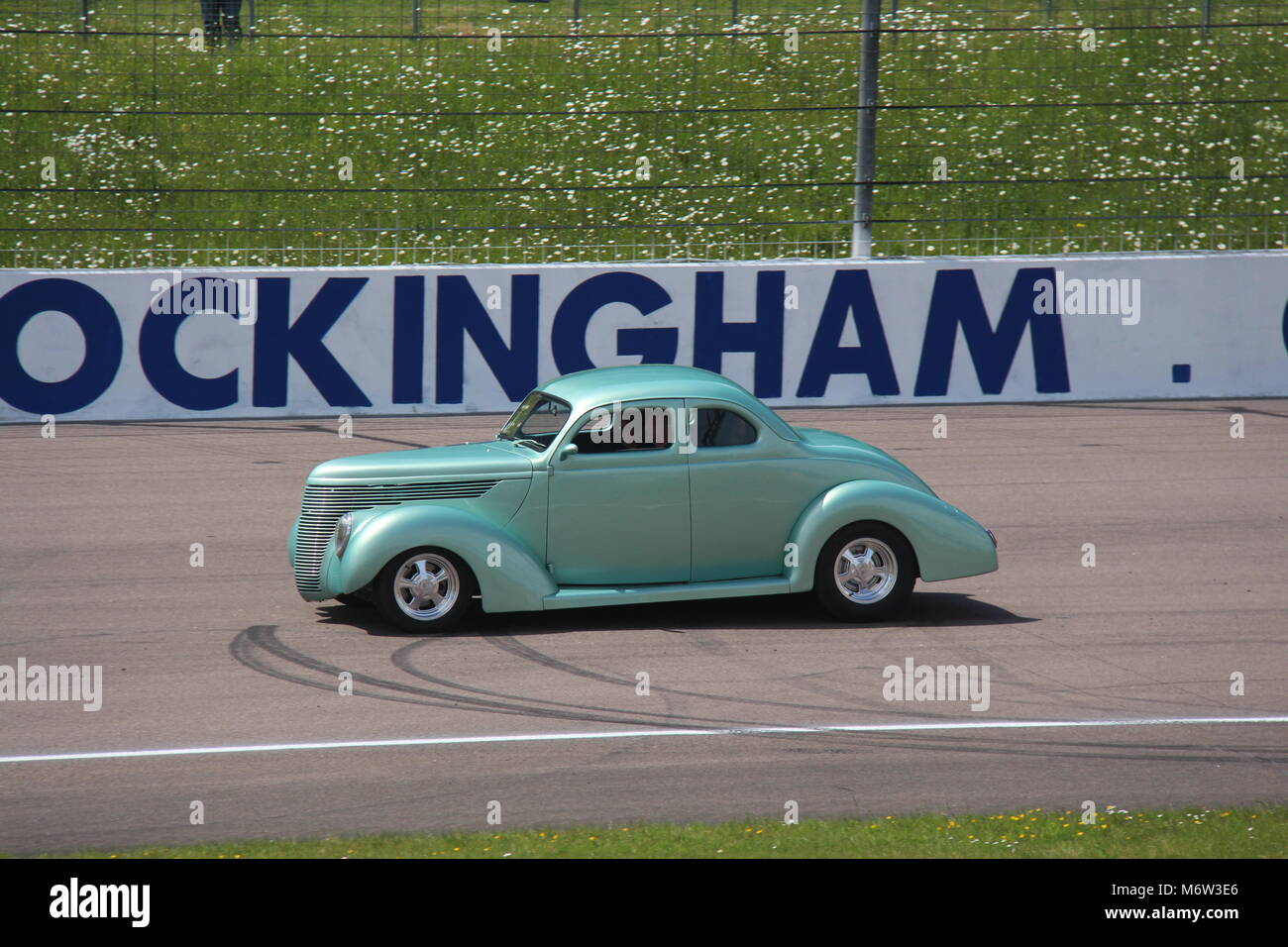 Hot Rods at Rockingham Stock Photo Alamy