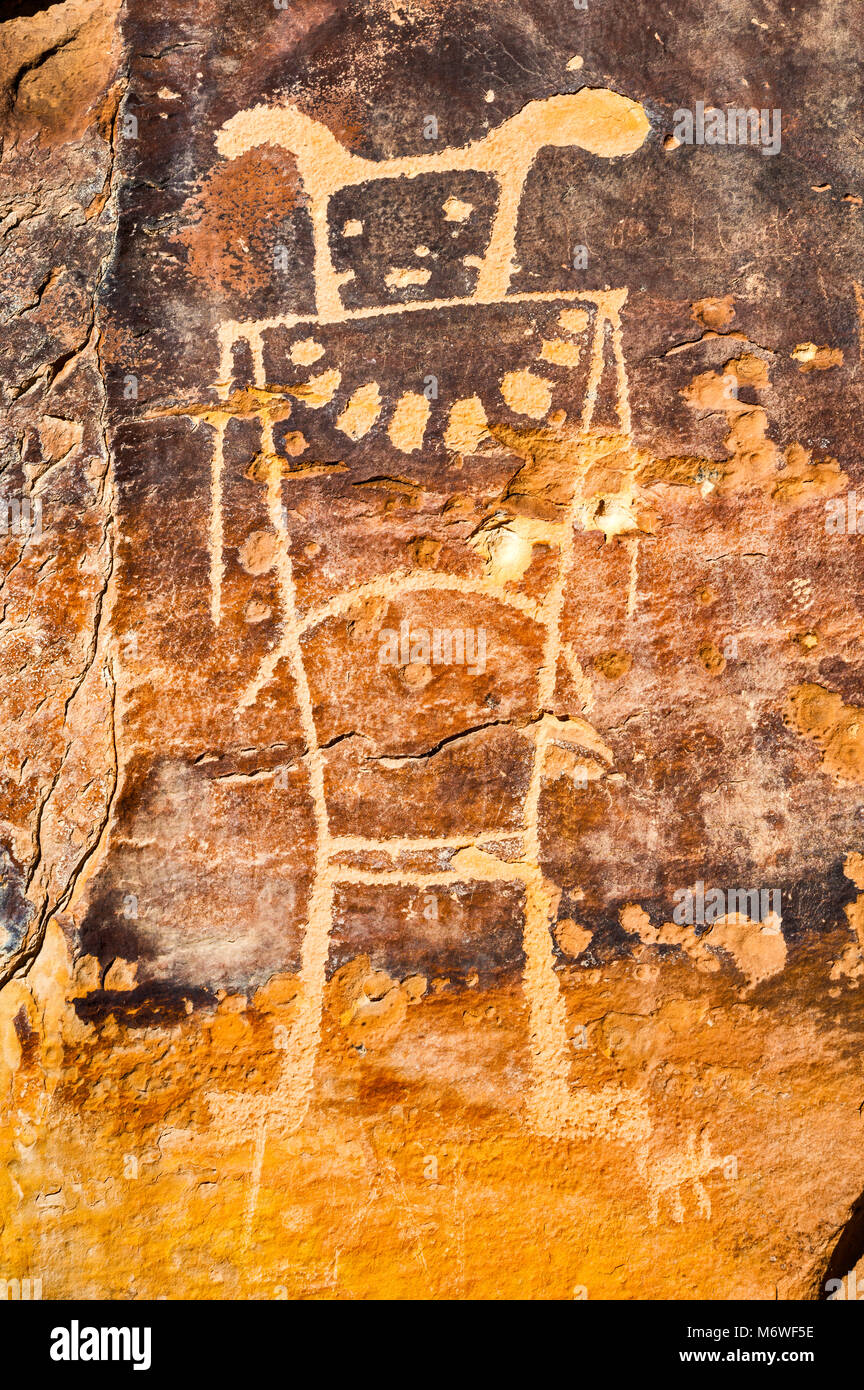 McKee Springs Petroglyphs, Fremont culture rock art panel, Island Park Road, Dinosaur National Monument, Utah, USA Stock Photo