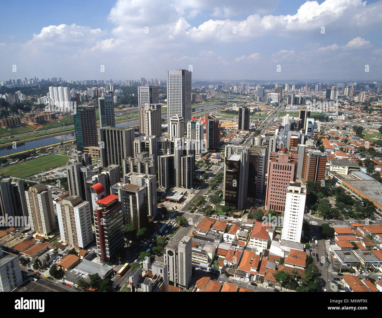 Avenida engenheiro luis carlos berrini hires stock photography and images Alamy Avenida engenheiro luis carlos berrini hires stock photography and images Alamy