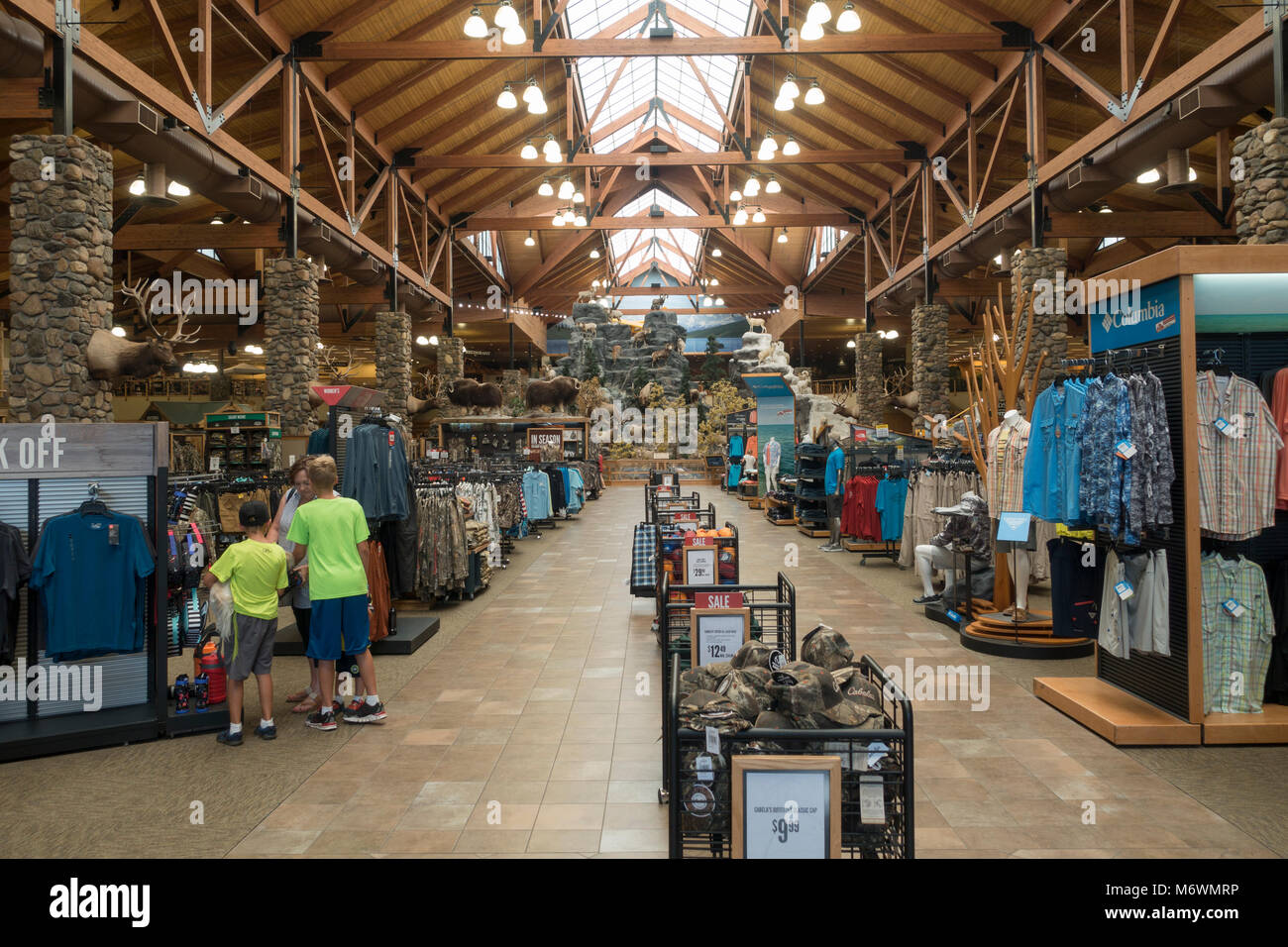 Cabelas hamburg pa hires stock photography and images Alamy