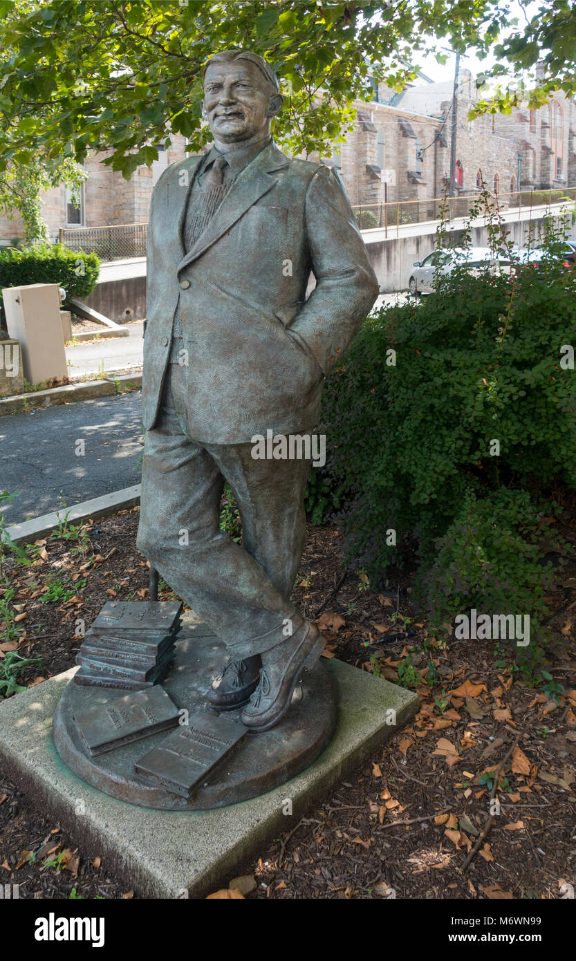 John O'Hara author statue in Pottsville PA Stock Photo Alamy