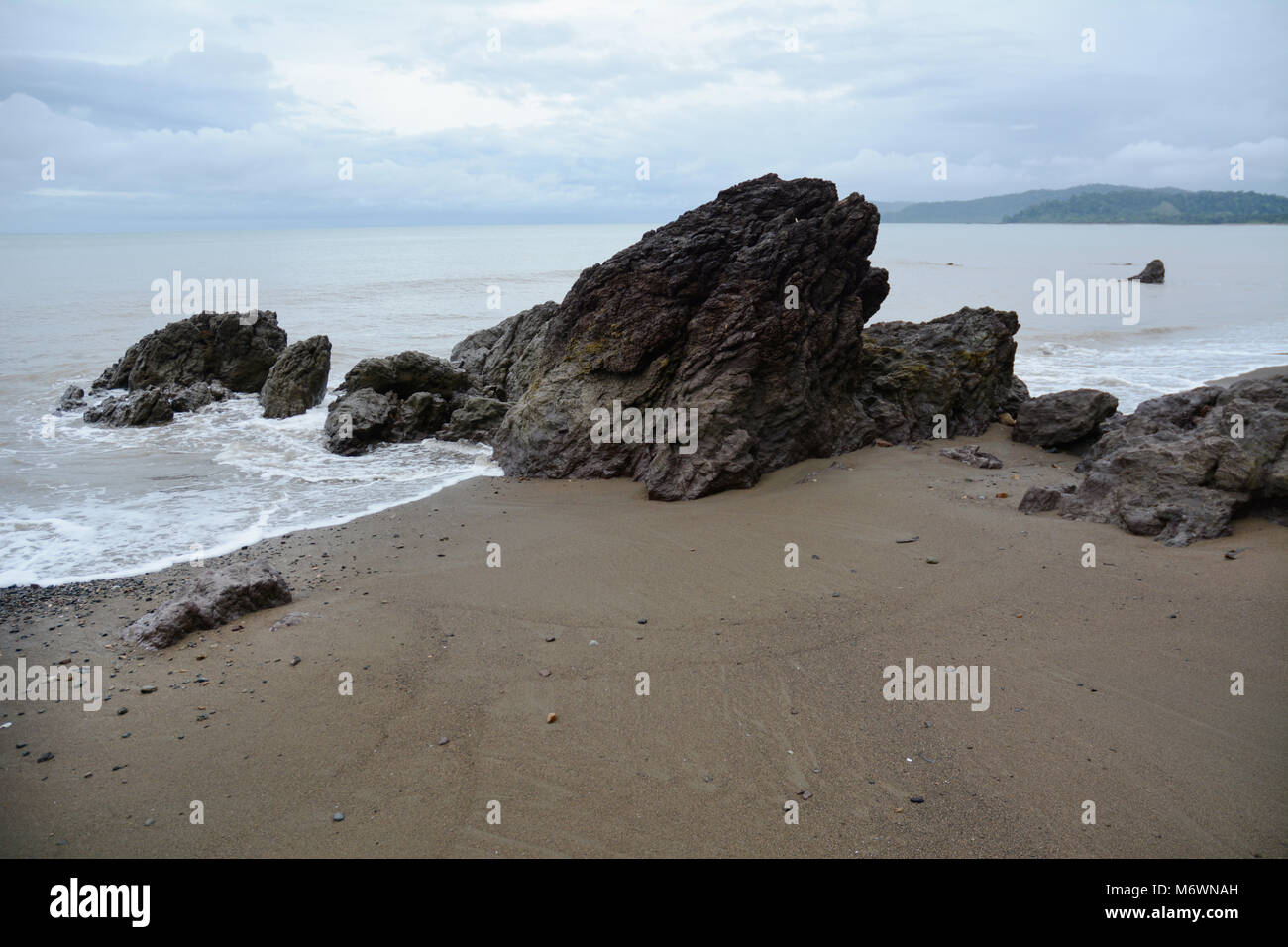 Drake bay on the osa peninsula hi-res stock photography and images - Alamy