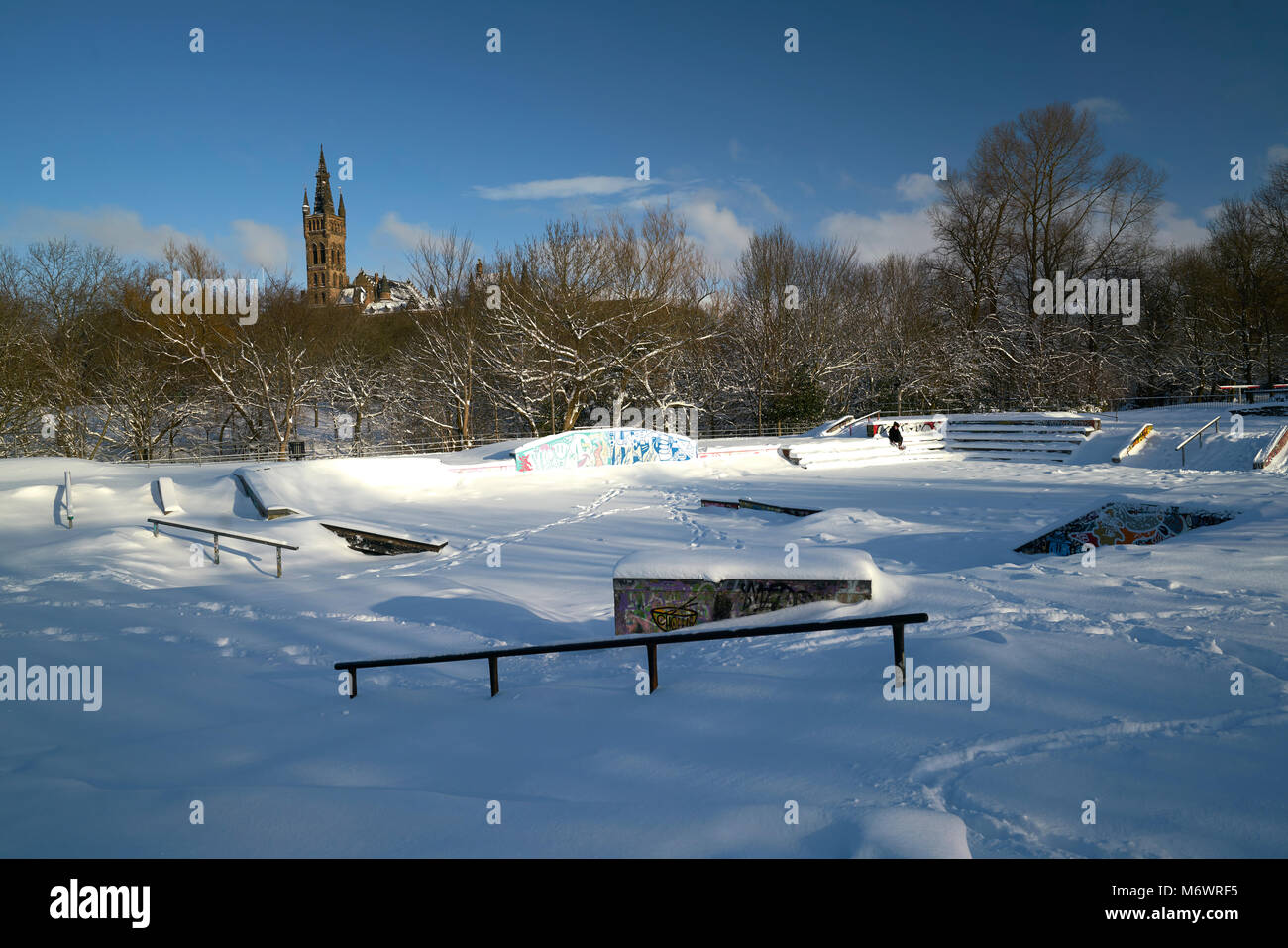 Kelvingrove skate park deserted following heavy snow from The Beast From The East 2108 Stock Photo