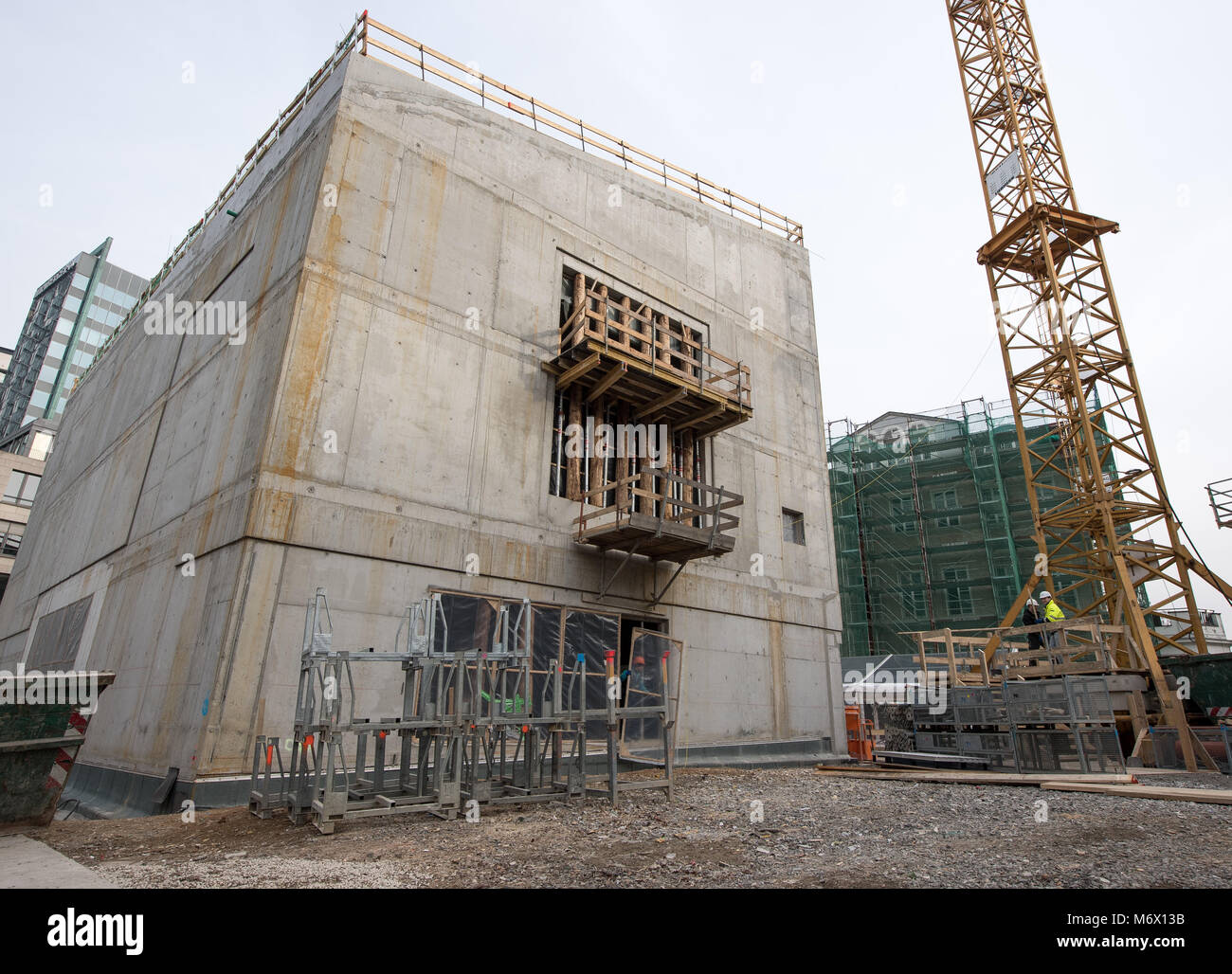06 March Germany Frankfurt Am Main A Crane Standing In Front Of Stock Photo Alamy