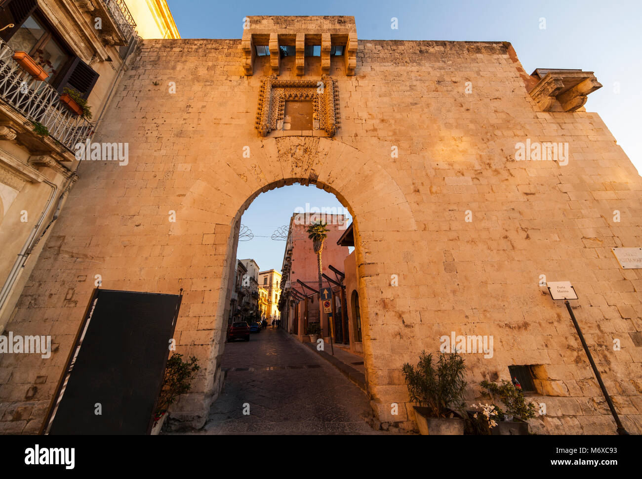 SIRACUSA, ITALY - DECEMBER, 31: View of the Porta Marina, ancient city door on December 31, 2017 Stock Photo