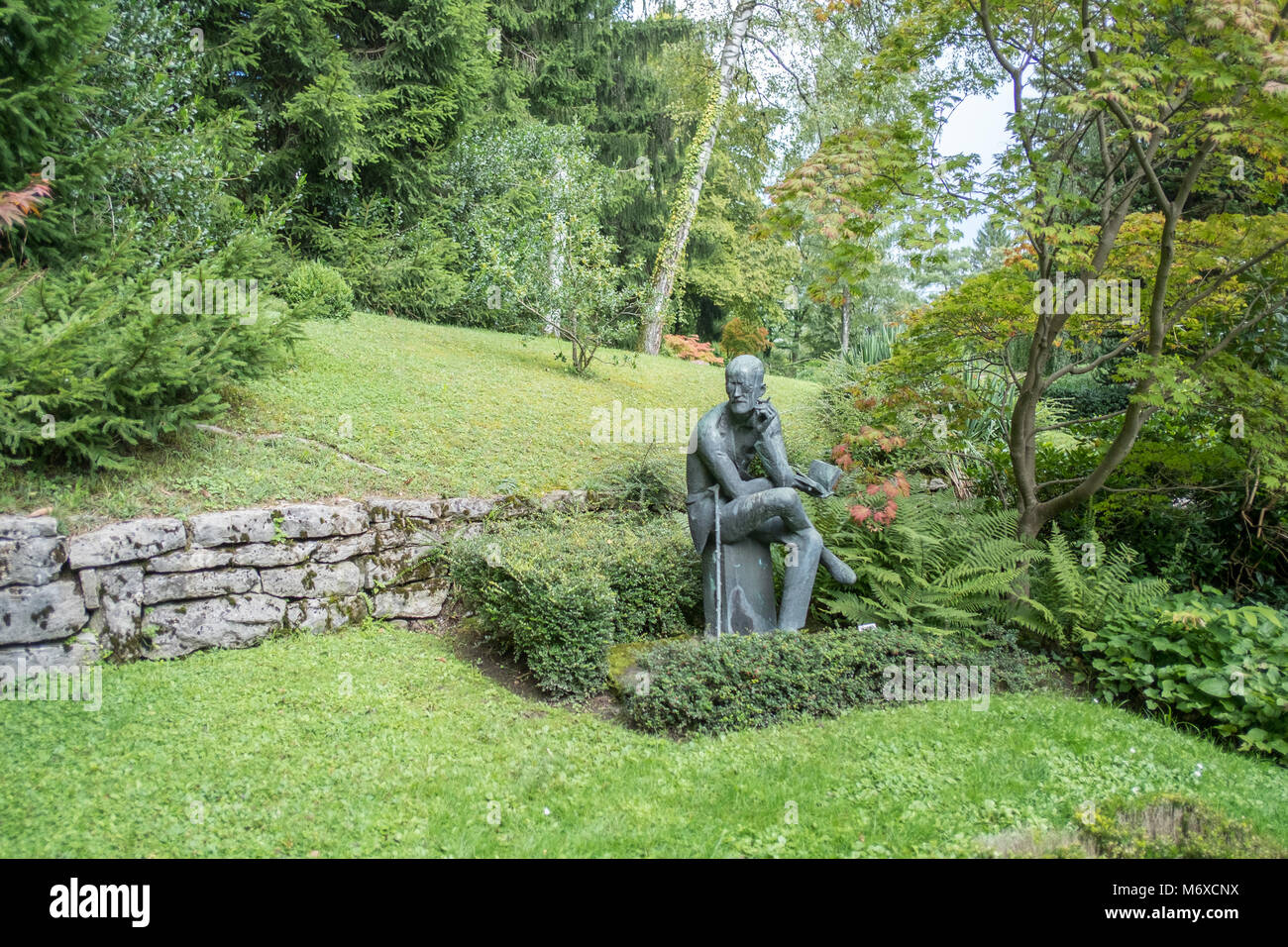 James joyce statue switzerland hi-res stock photography and images - Alamy
