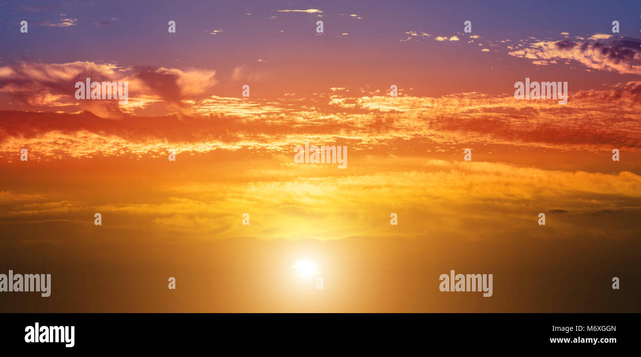 Dramatic sunset sky with clouds Stock Photo - Alamy