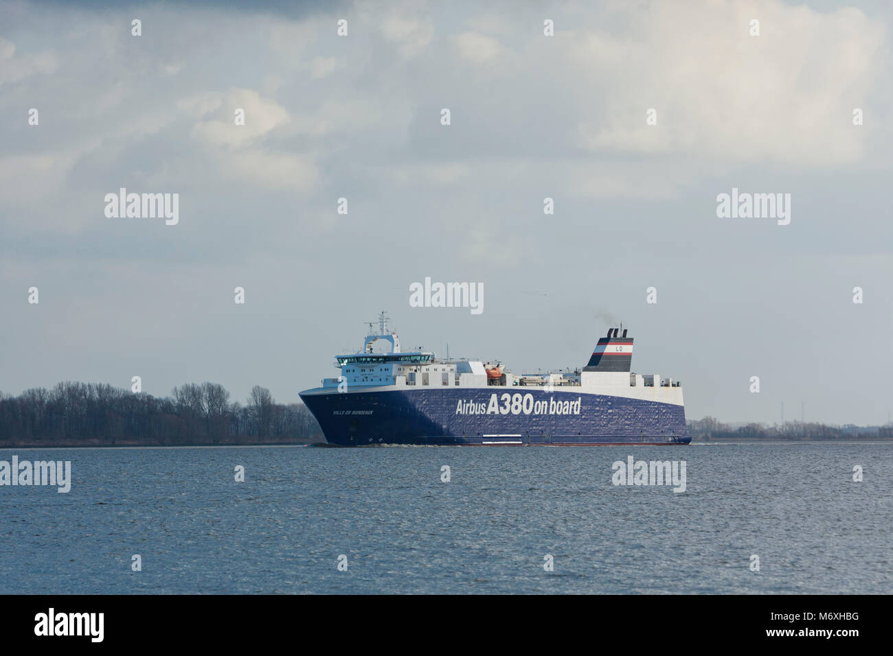 Ro-ro cargo ship VILLE DE BORDEAUX on Elbe river transporting Airbus airplane parts to Montoir, France. The vessel is owned by Seaplane One and leased Stock Photo
