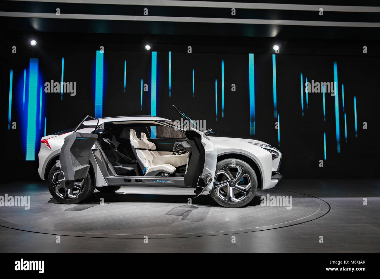 Mitsubishi E Evolution Concept Stock Photo Alamy