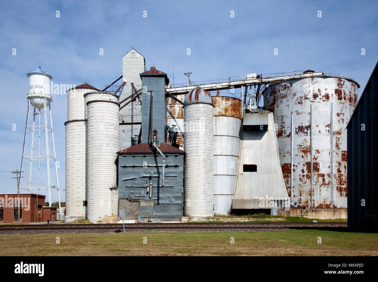 Grain elevators next to railroad, Wilson, Kansas, US,2017 Stock Photo