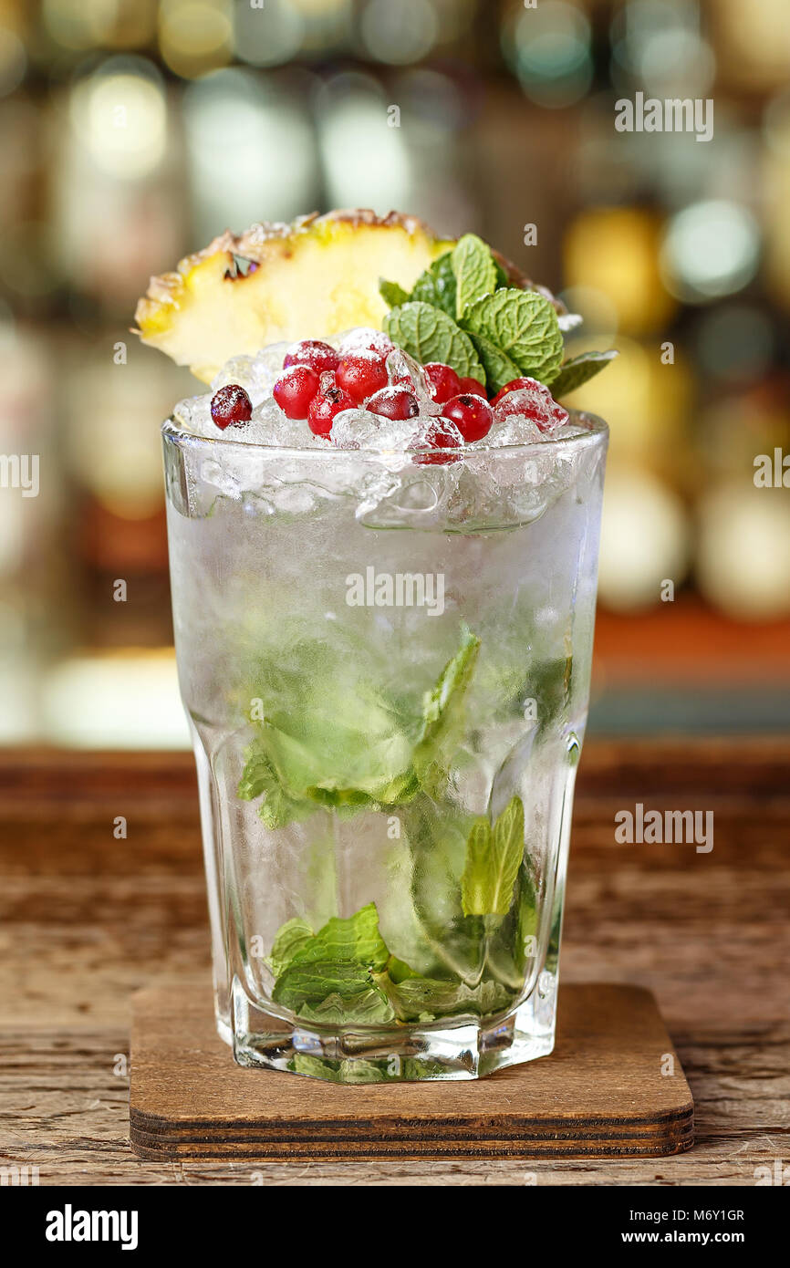 Peach brandy hires stock photography and images Alamy