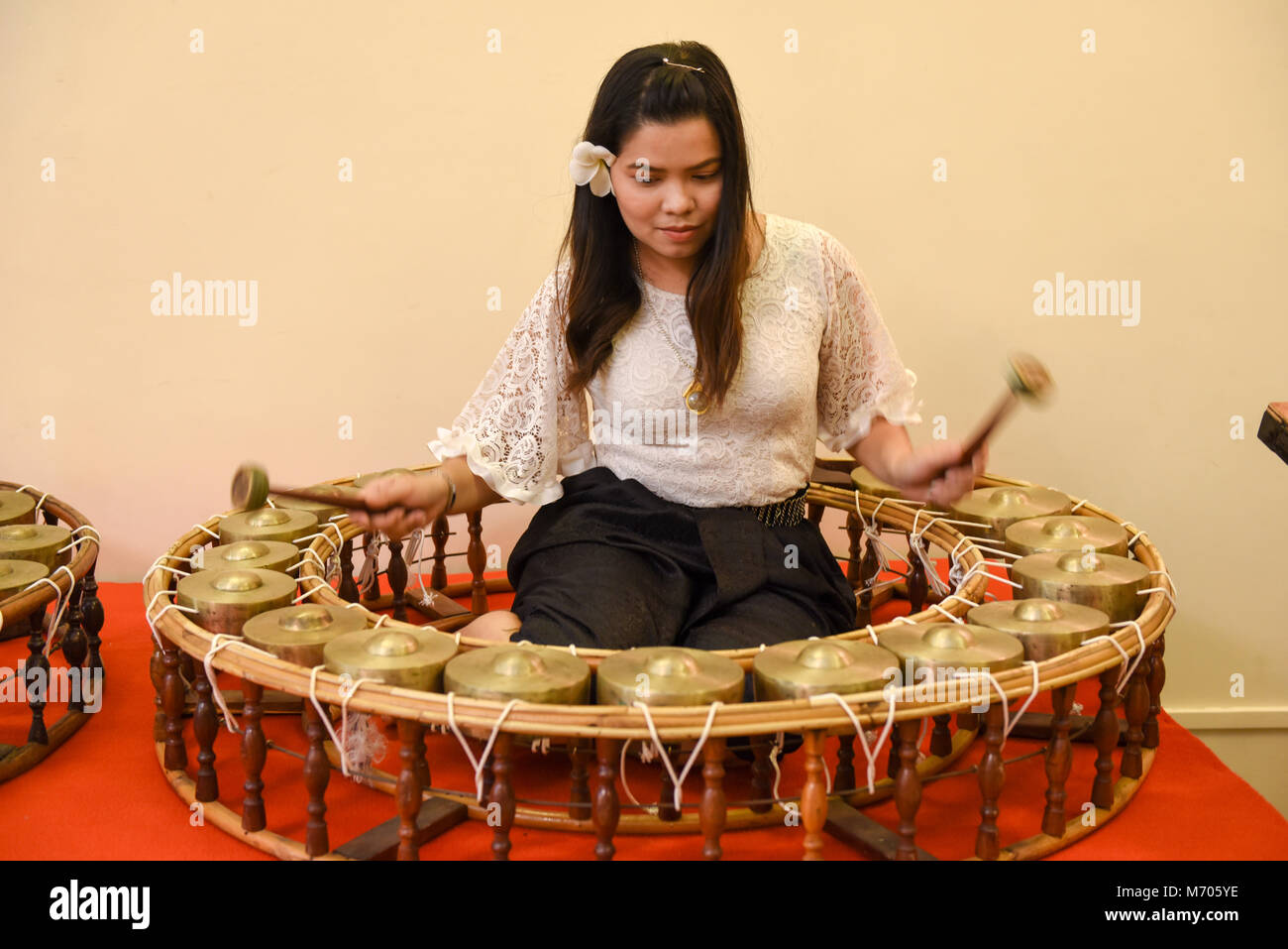 Kongvong musical instrument deals
