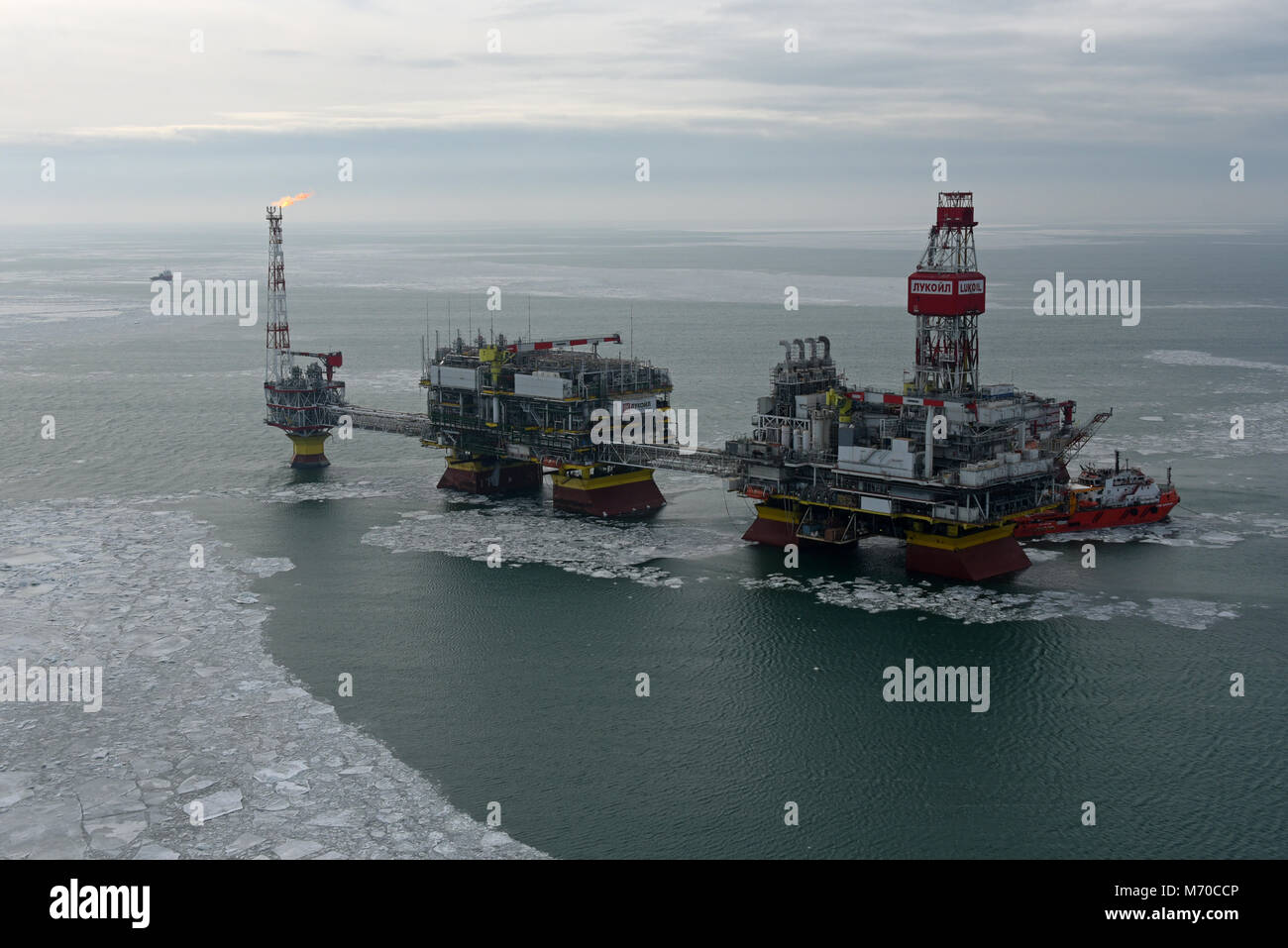Russia oil ice platform hi-res stock photography and images - Alamy