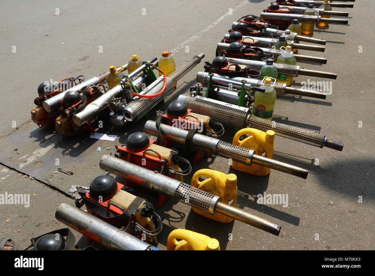 Fogging machines equipment preparing and serviced to use for kills