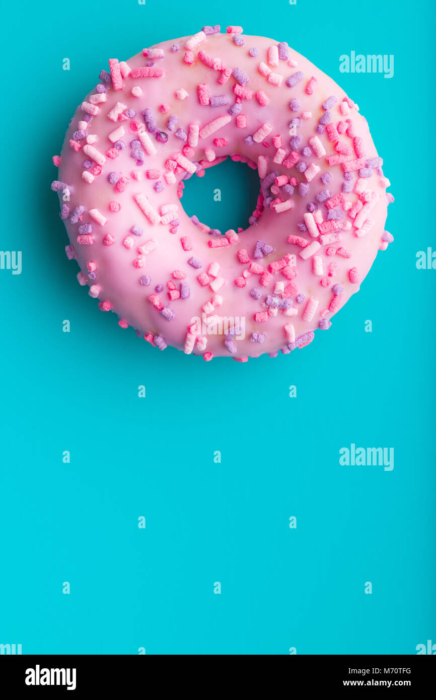 Donut pink and blue hires stock photography and images Alamy