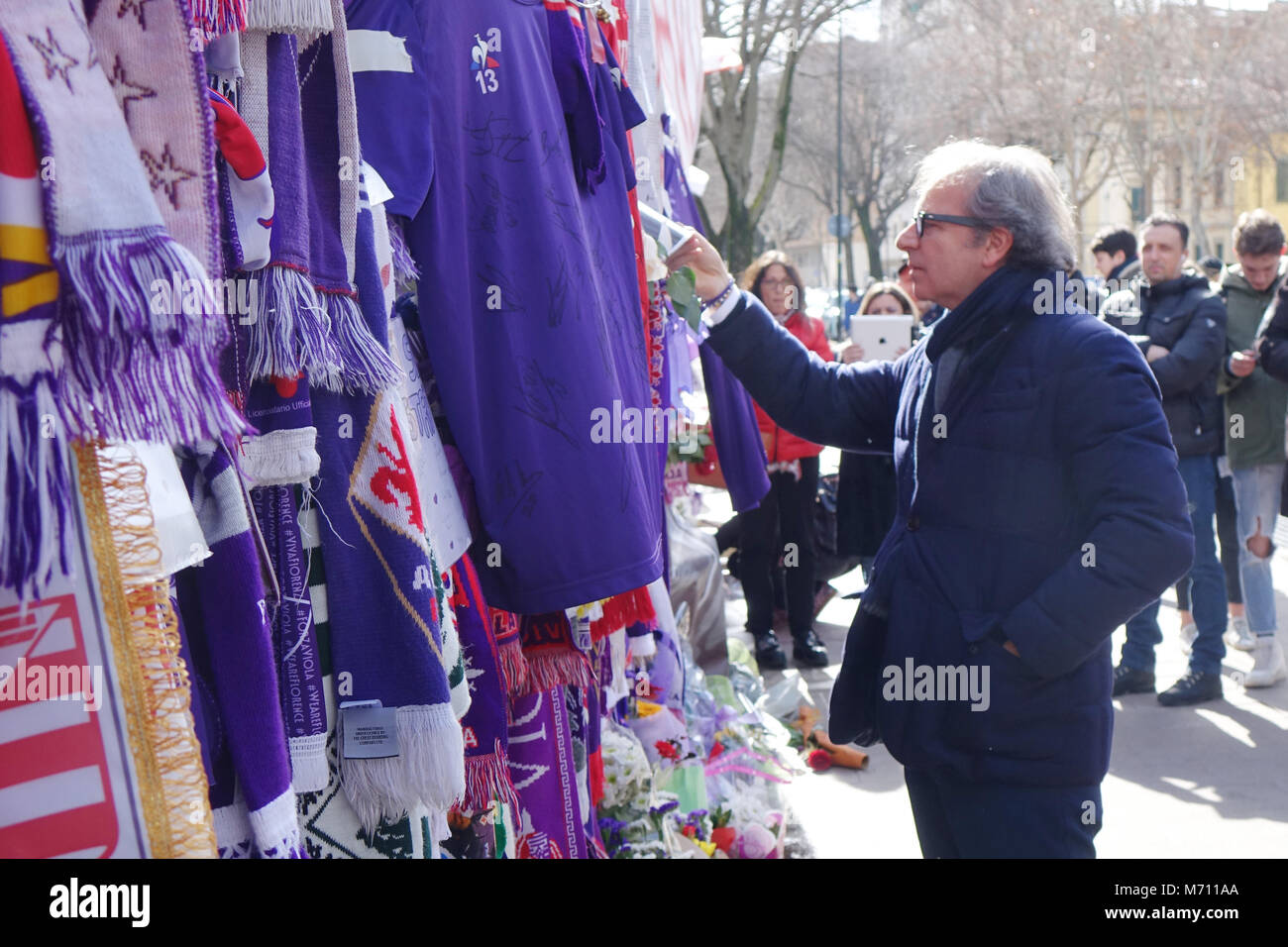 Firenze, Il presidente della Fiorentina Andrea Della Valle allo Stadio  Artemio Franchi dove ci sono i ricordi dei tifosi per Davide Astori 07/03/2018  Firenze Italia Stock Photo - Alamy