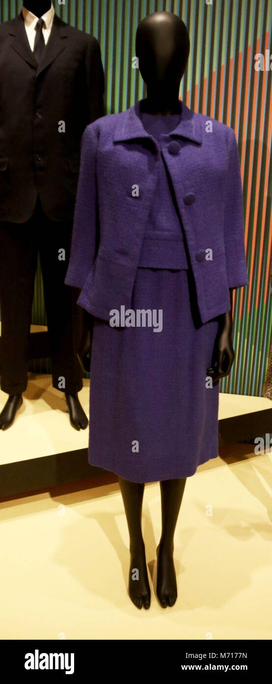 New York City, New York, USA. 7th Mar, 2018. A view of First Lady Jacqueline Kennedy 1960-1963 inspired 'Jackie Look' fashion by Yves Saint Laurent for the House of Christian Dior, seen at the Mod New York exhibit about 1960's fashion at the Museum of the City of New York. Credit: Nancy Kaszerman/ZUMA Wire/Alamy Live News Stock Photo