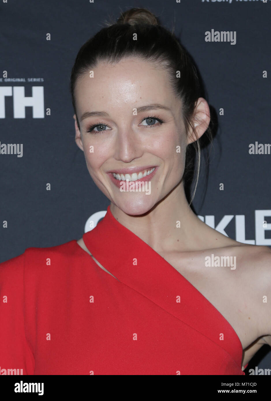 Sarah Dumont High Resolution Stock Photography and Images Alamy
