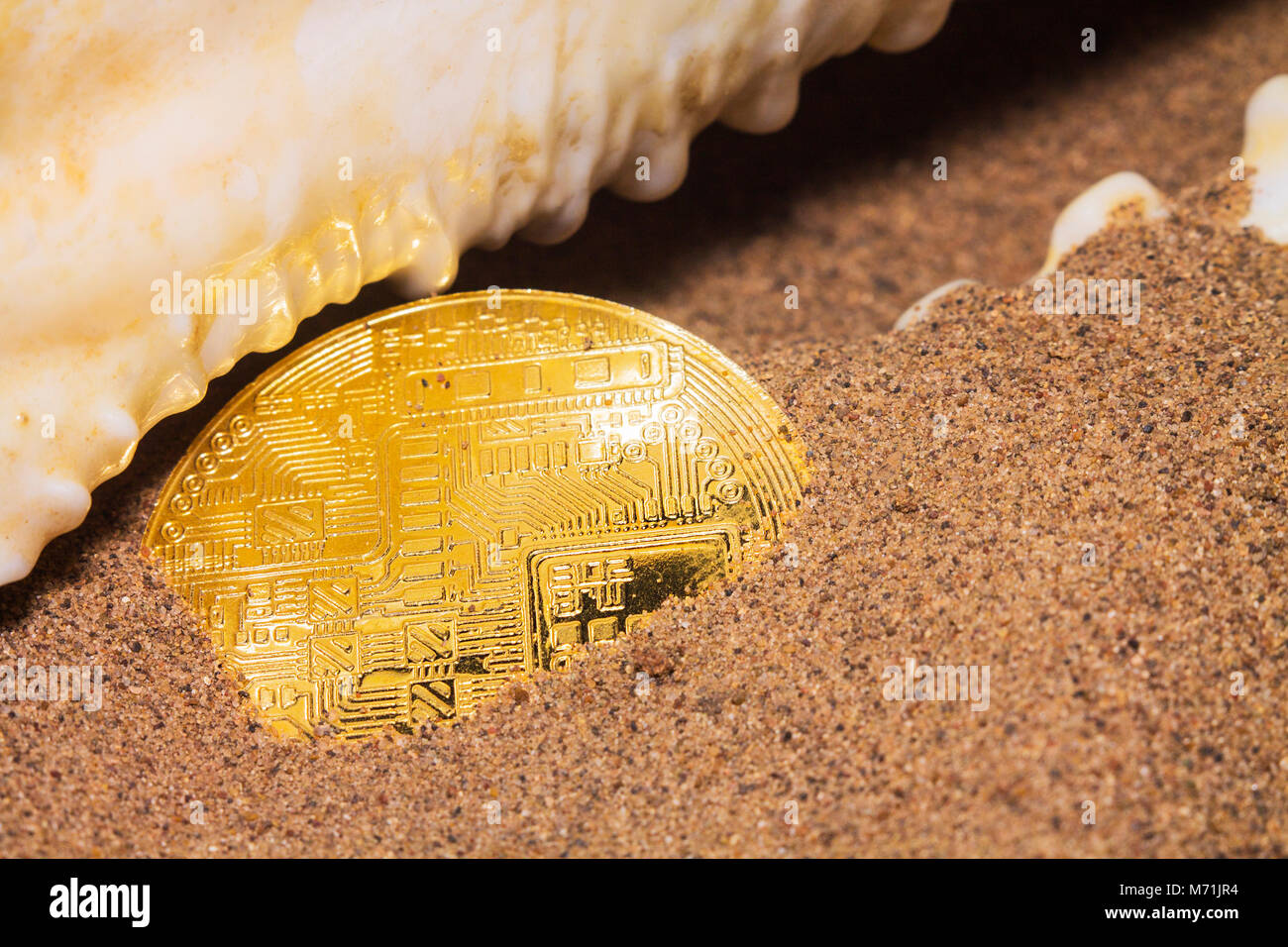 Bitcoin sand hi-res stock photography and images - Alamy