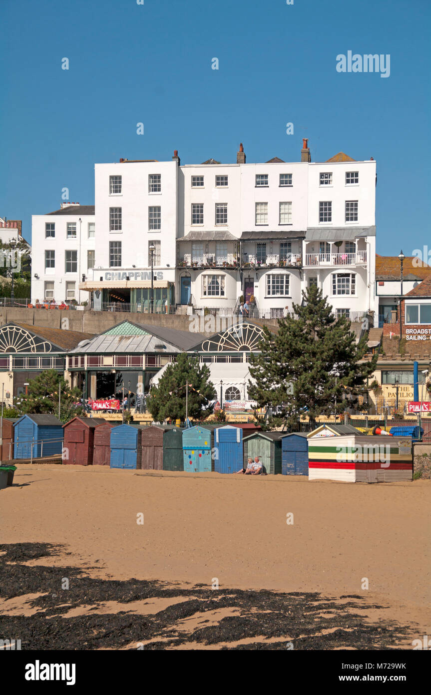 Broadstairs, Kent, Apartments, Flats, Chiappings Cafe, Beach, Front