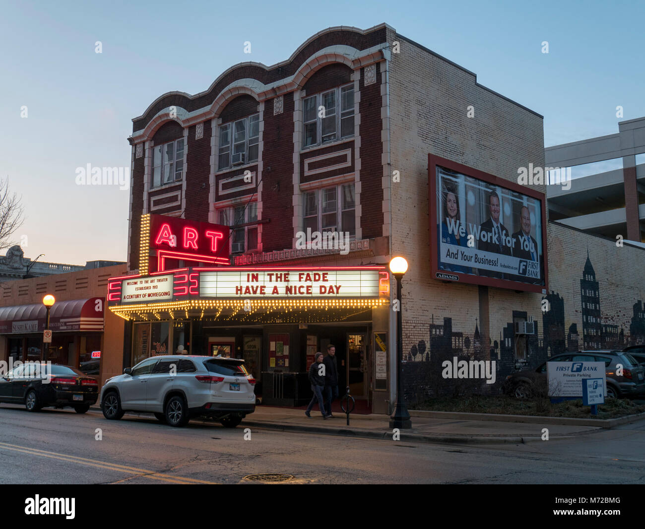 Movie theater marquee hires stock photography and images Alamy