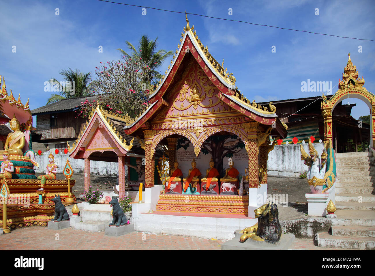 Ban luang hi-res stock photography and images - Alamy