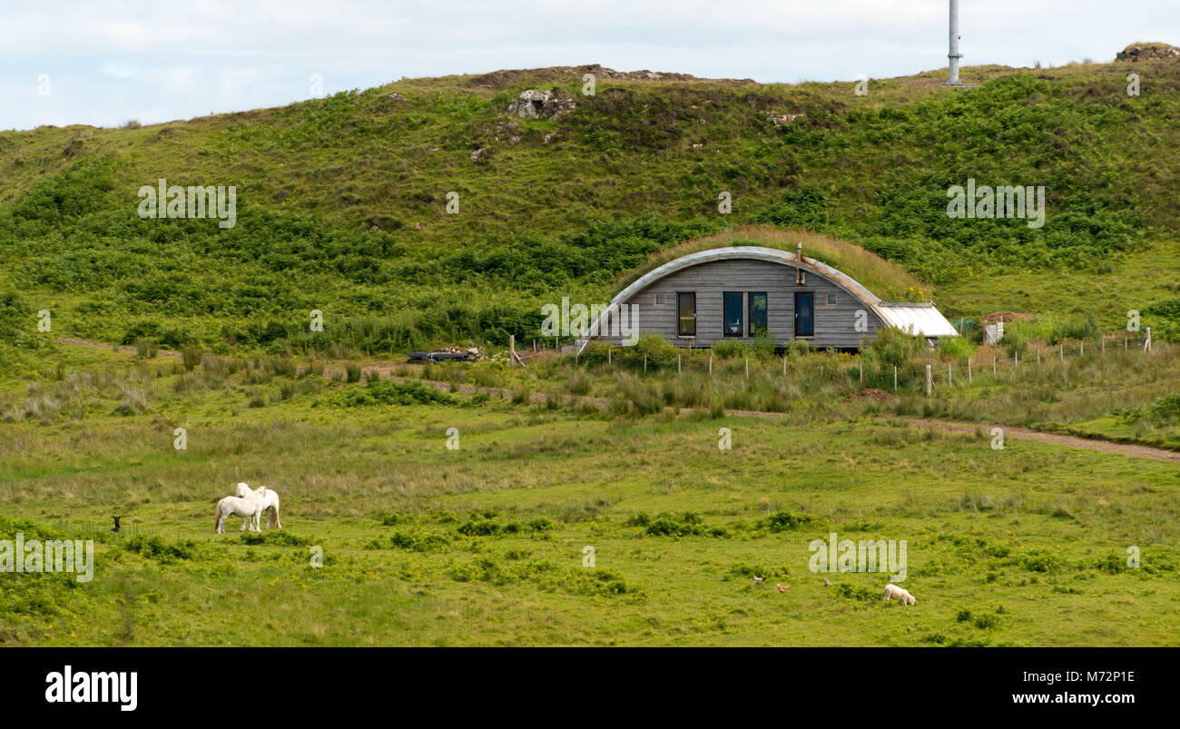 Castaway 2000 (reality TV show)pod on the Isle of Muck Stock Photo