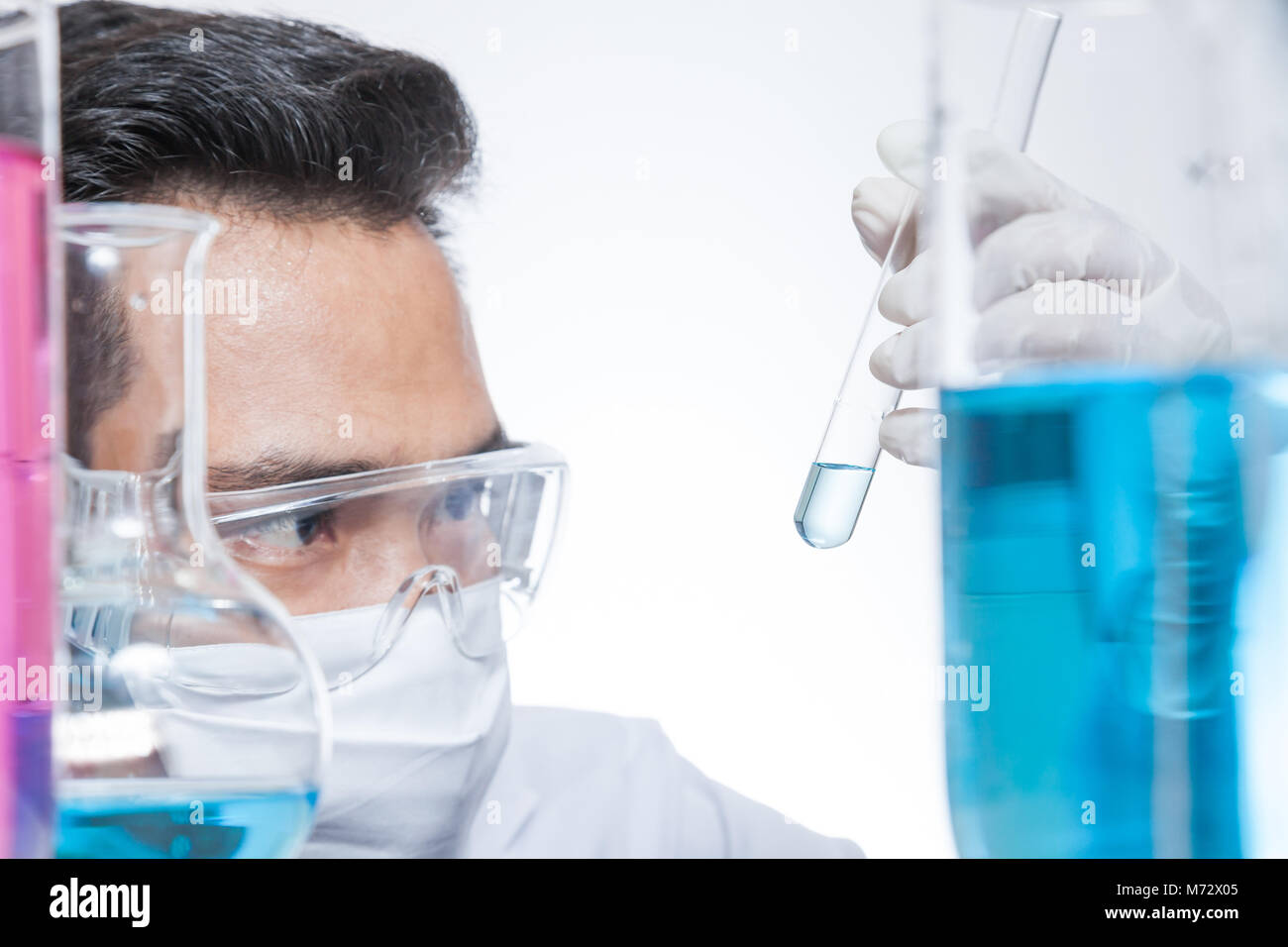 Scientists are experimenting in the lab Stock Photo - Alamy