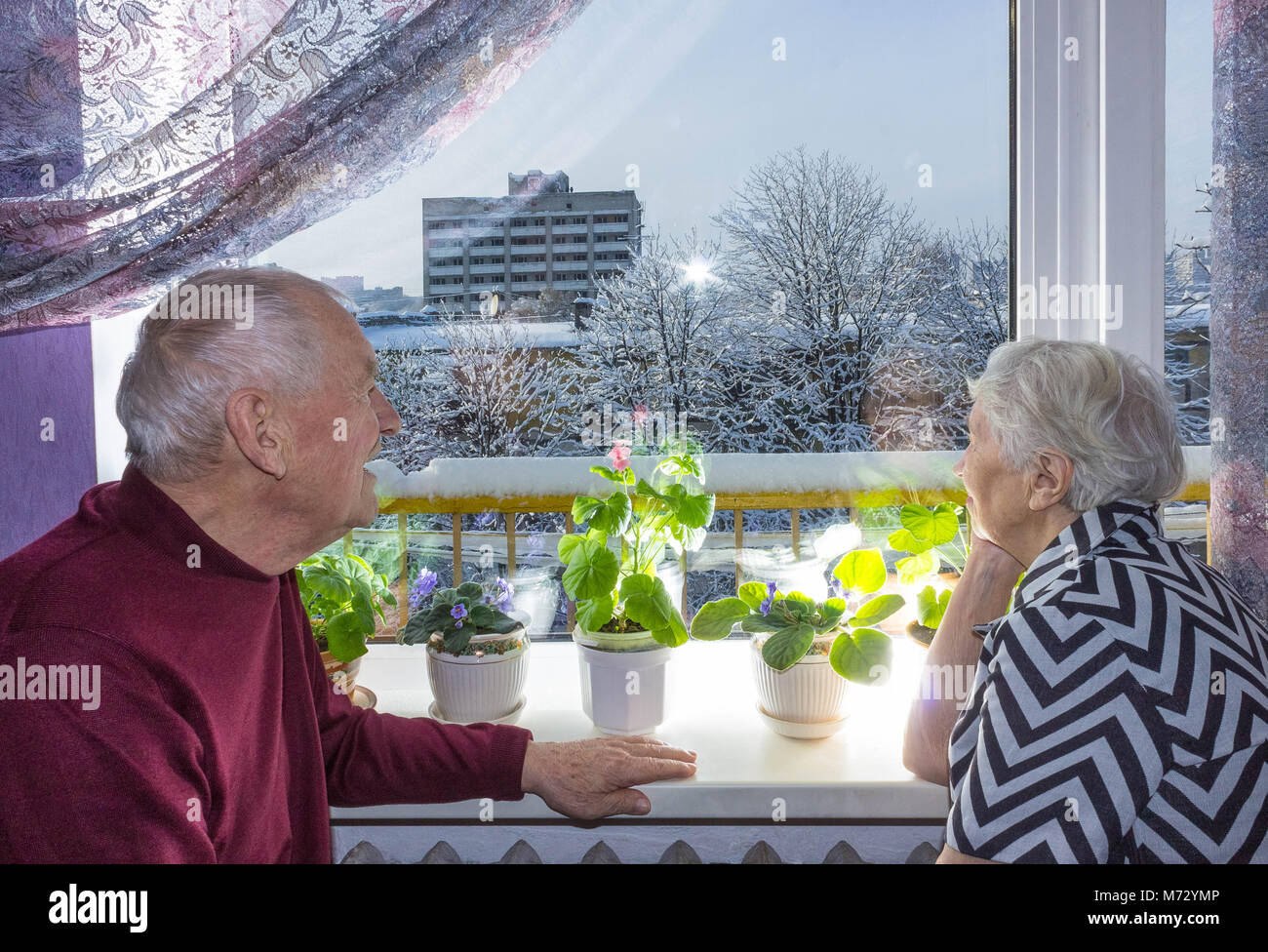 Happy older couple at hope hi-res stock photography and images - Alamy